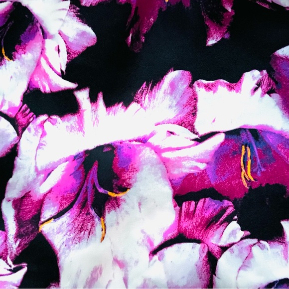 Matching Marks & Spencer Floral Set - Picture 5 of 7